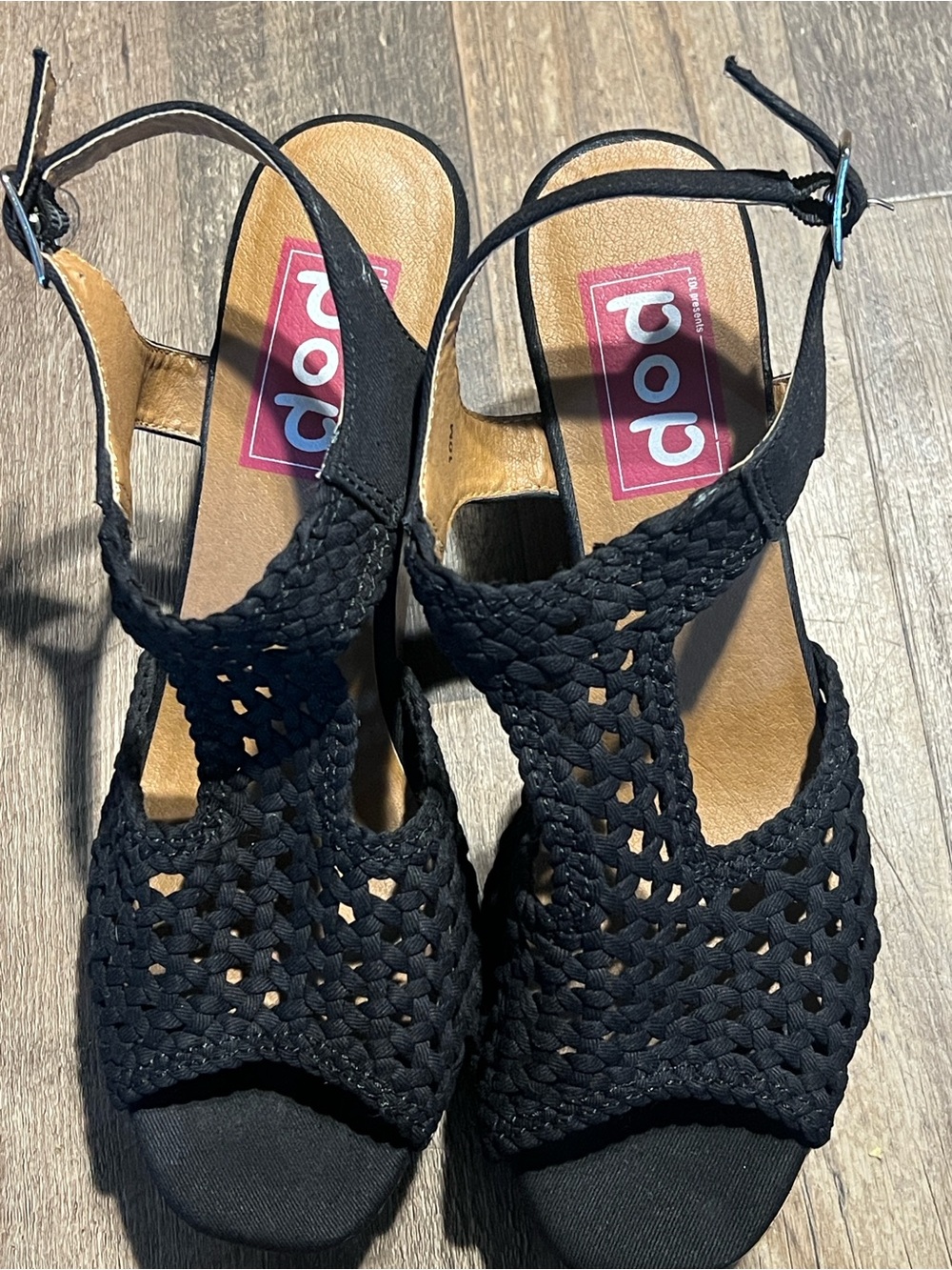 Pop Women's Crochet Wedge Sandals Black Size 10M LILLY
Style